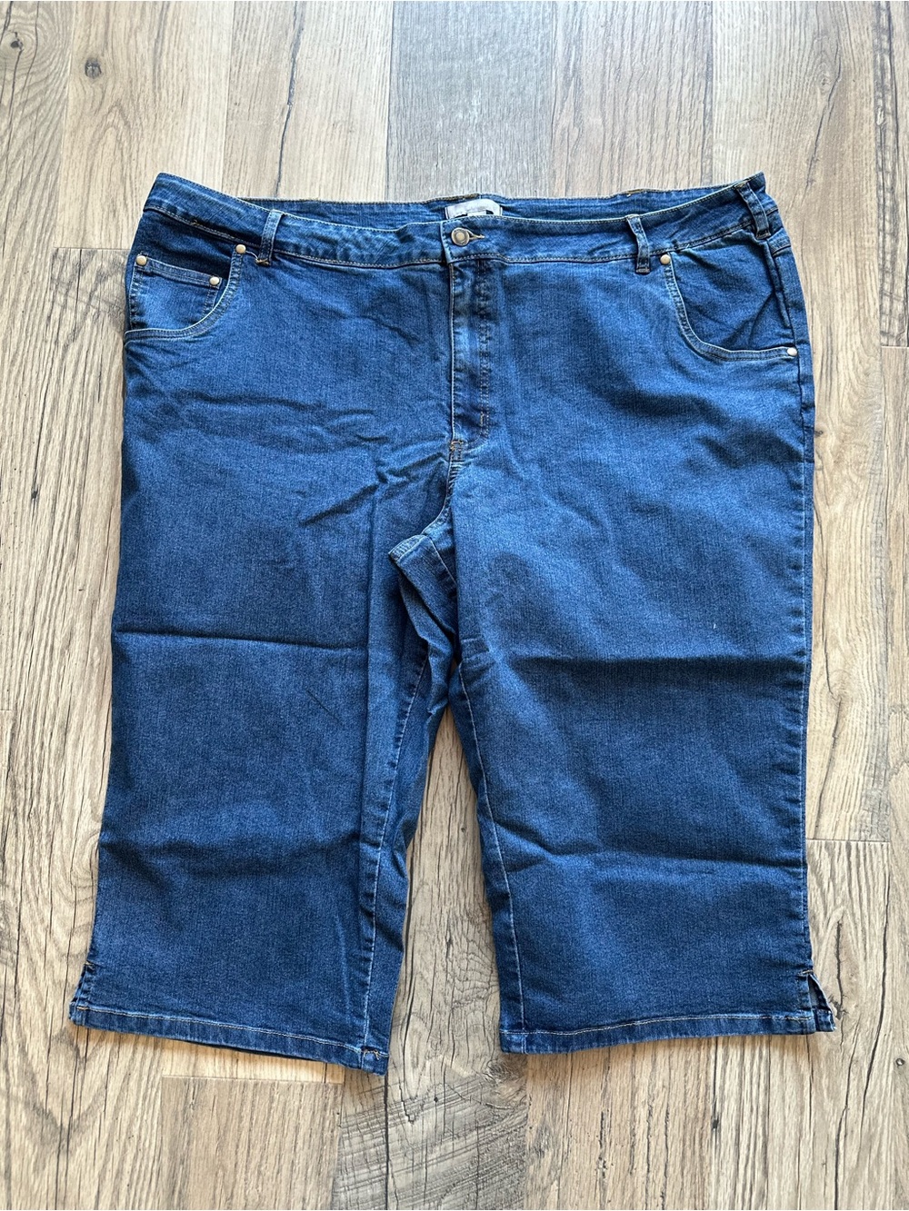 NWT Woman Within Denim Capris in Deep Blue